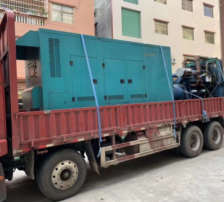 南票如何在不同负载率下确保 400KW 柴油发电机组的正常运行？