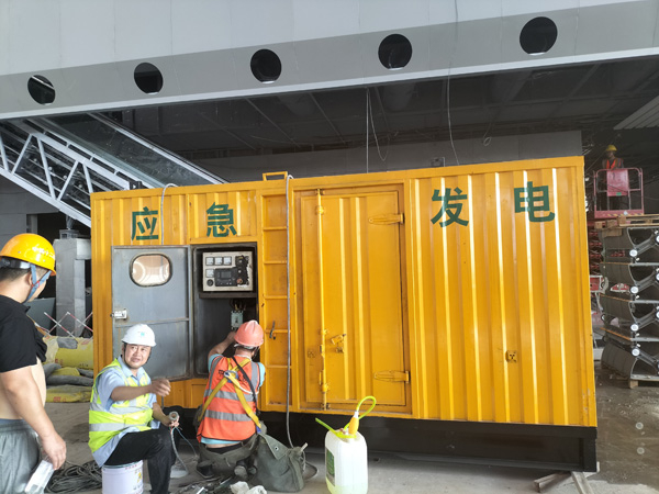 南票怎样判断空气滤清器是否需要更换？